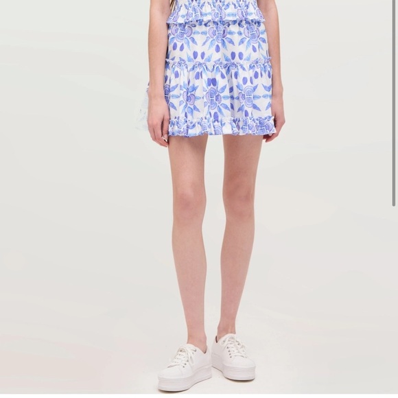 Hill House Home Linen Paz Skirt in M - Picture 3 of 4